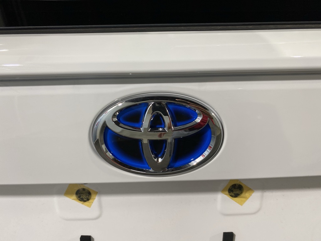 Thumbnail: 2025 Toyota RAV4 - 18