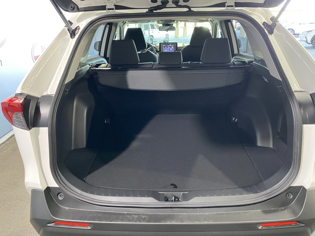 Thumbnail: 2025 Toyota RAV4 - 22