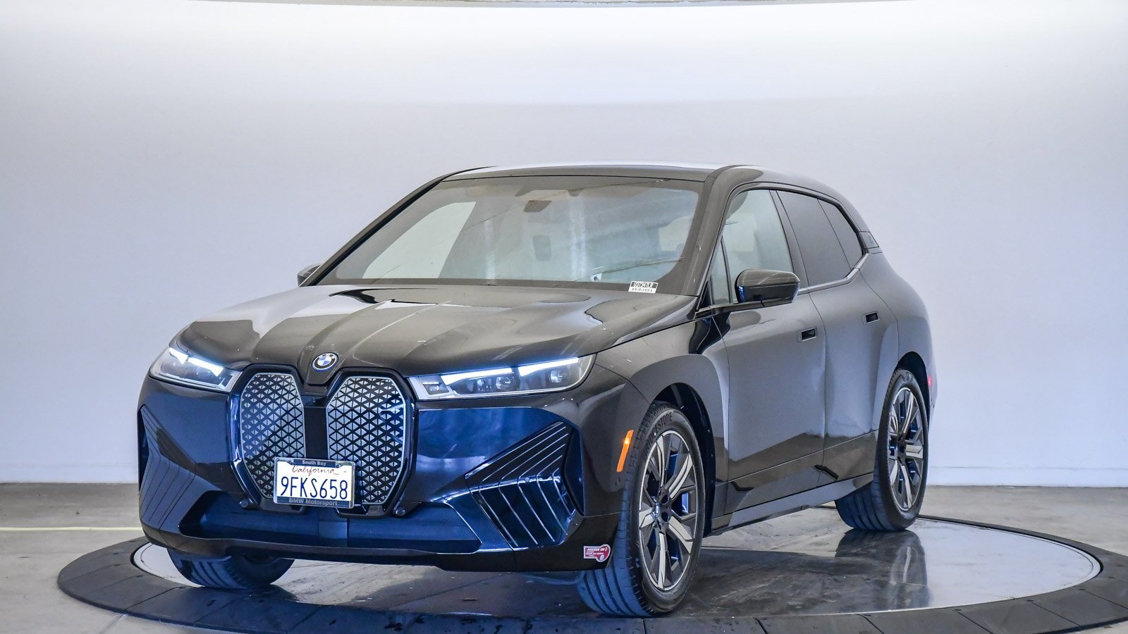 2023 BMW iX xDrive50 AWD