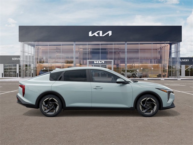 2026 Kia K4