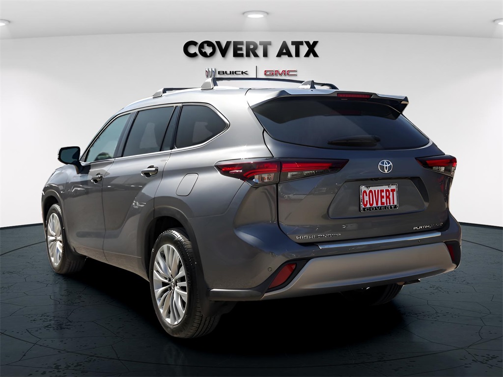 Used Car 2025 Toyota Highlander  Platinum For Sale Under $60,000 In Austin, Texas