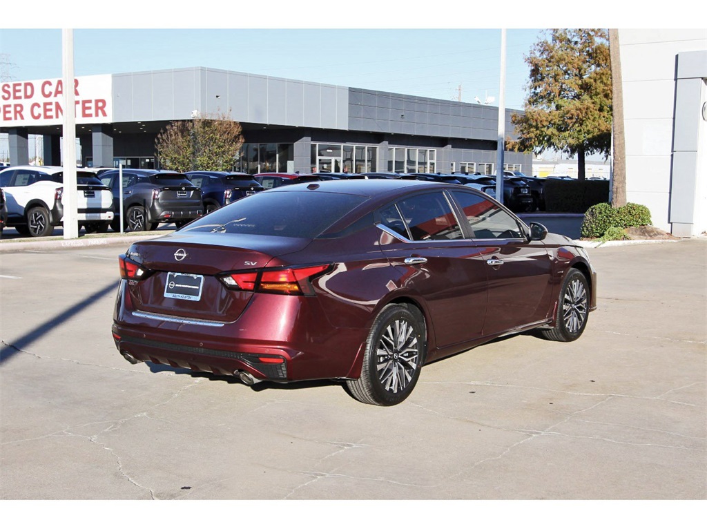 2023 Nissan Altima 2.5 SV - 3