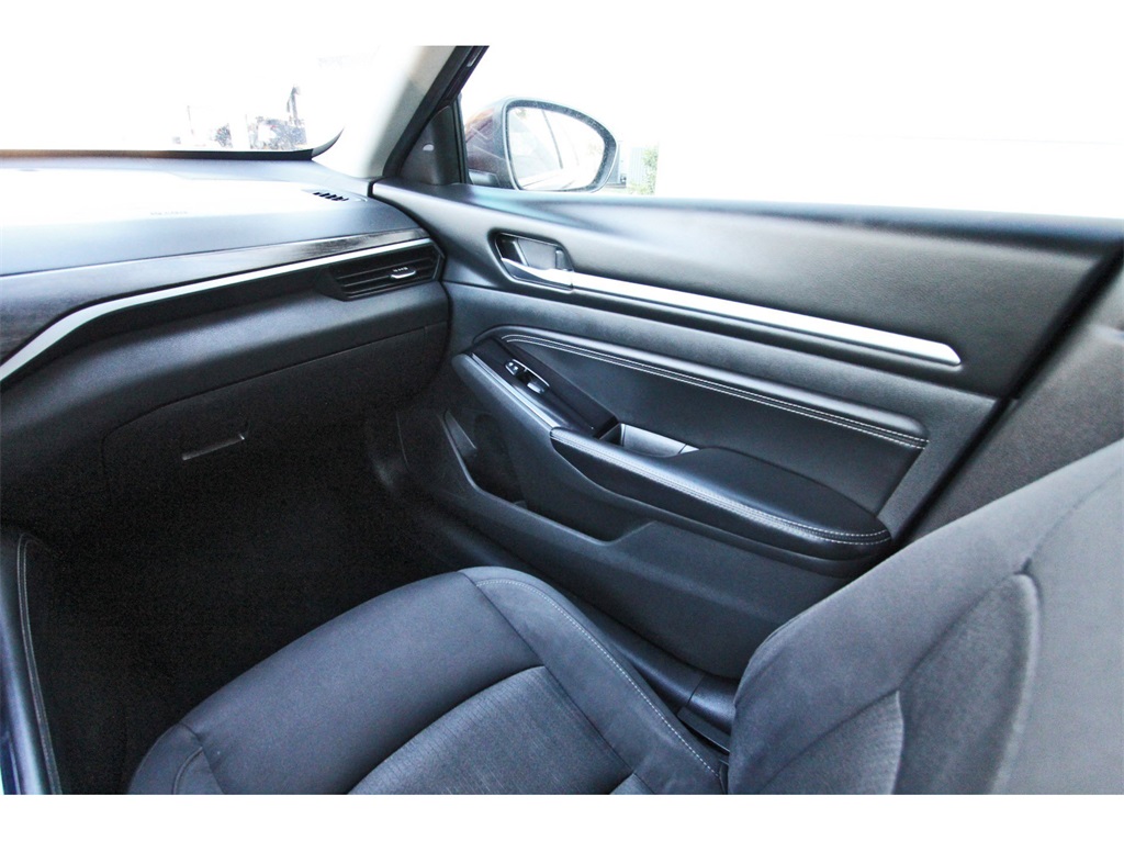 2023 Nissan Altima 2.5 SV - 7