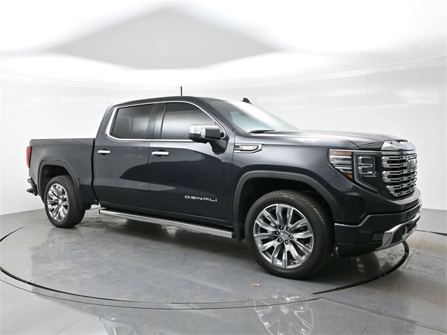 2023 GMC Sierra 1500 Denali Crew Cab 4WD