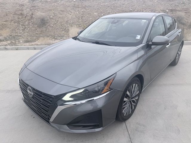 2023 Nissan Altima 2.5 SV FWD