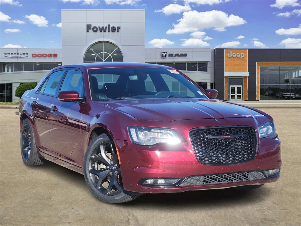 2023 Chrysler 300 S V6 RWD