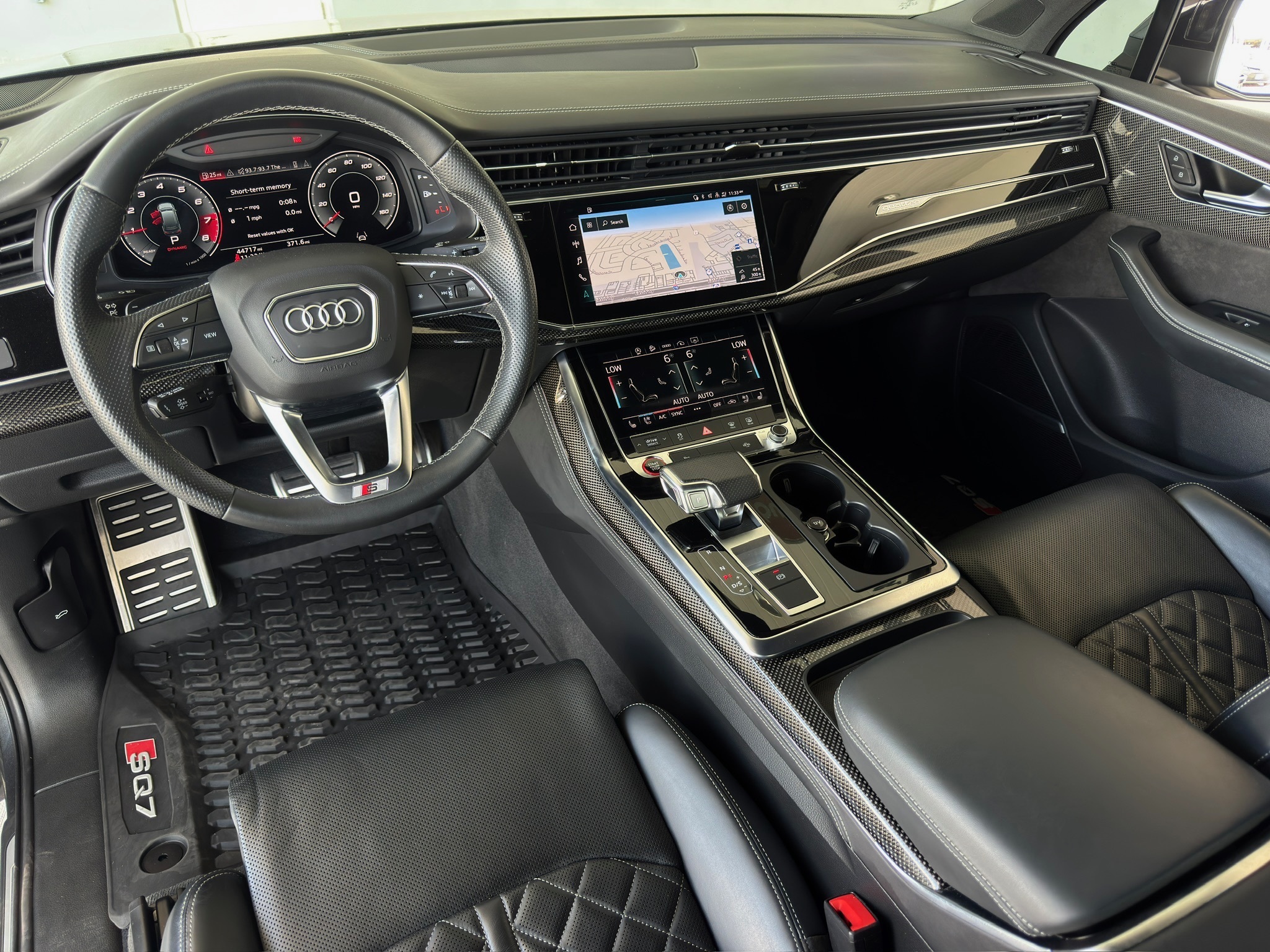 2022 Audi SQ7 Premium Plus - 1