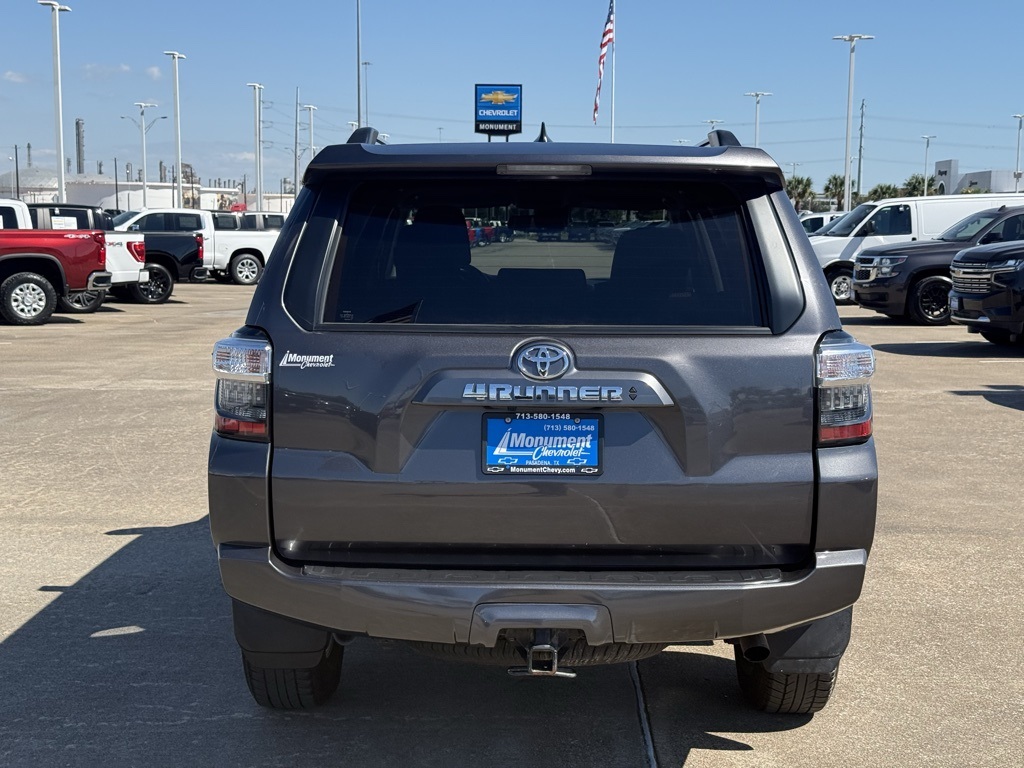 2023 Toyota 4Runner SR5 - 11