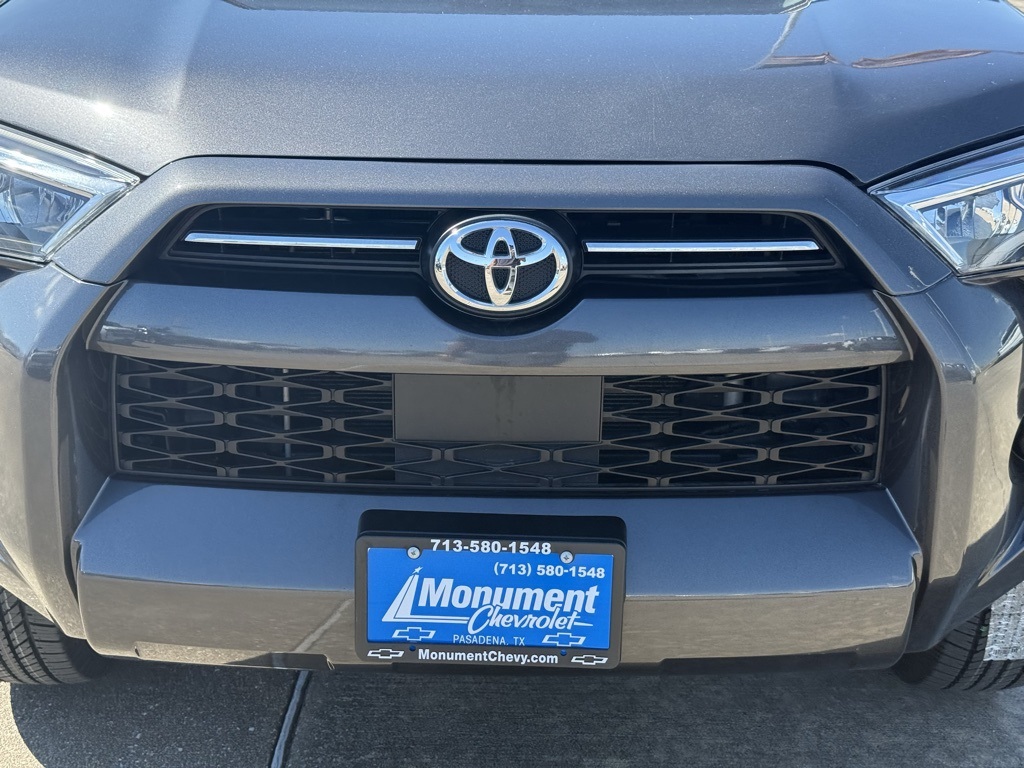 2023 Toyota 4Runner SR5 - 3