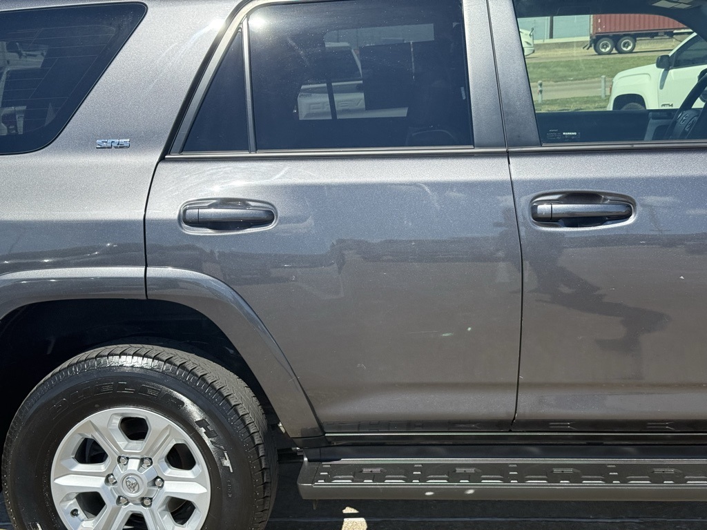 2023 Toyota 4Runner SR5 - 8