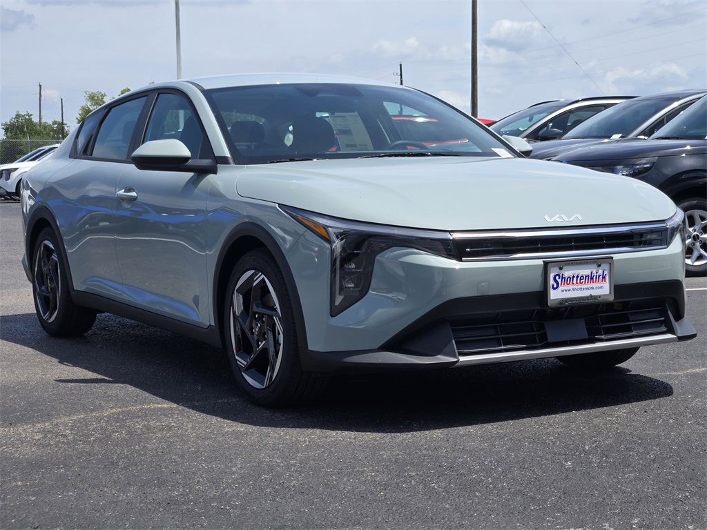 2025 Kia K4 EX Blue at Shottenkirk Kia Fort Bend