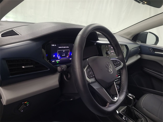 2023 – Volkswagen – Taos