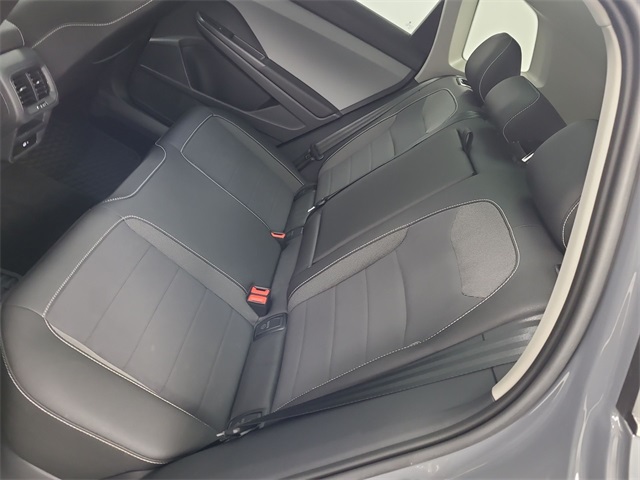 2023 – Volkswagen – Taos