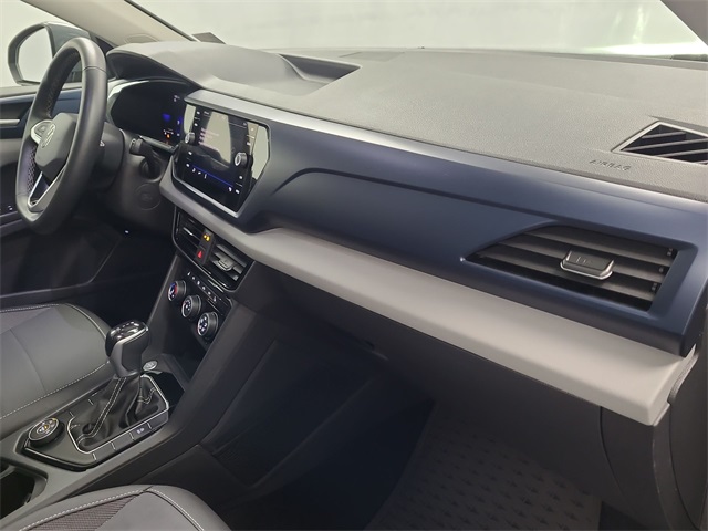 2023 – Volkswagen – Taos