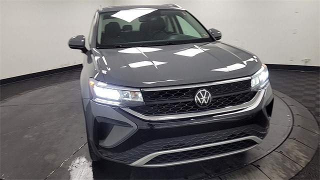 2023 – Volkswagen – Taos