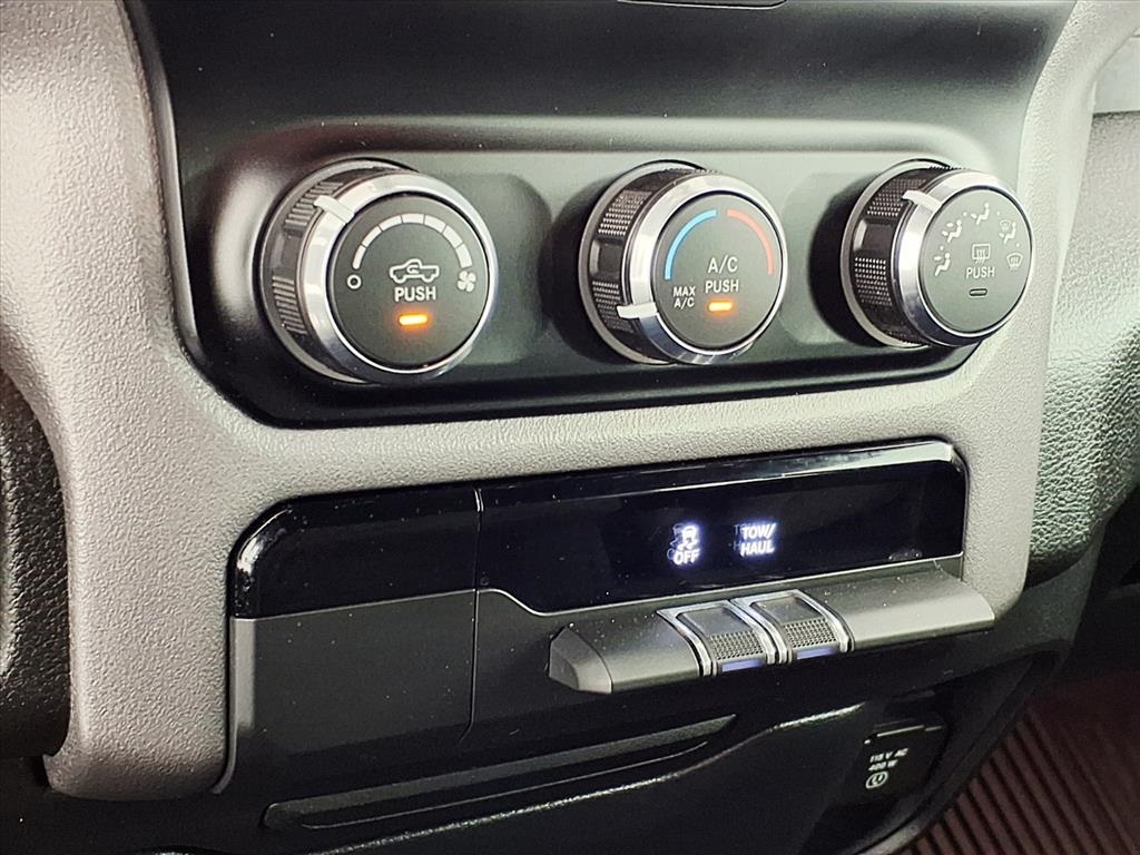 2024 Ram 1500 Big Horn/Lone Star - 6