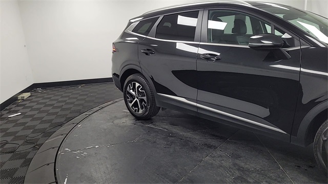 2023 – Kia – Sportage Hybrid