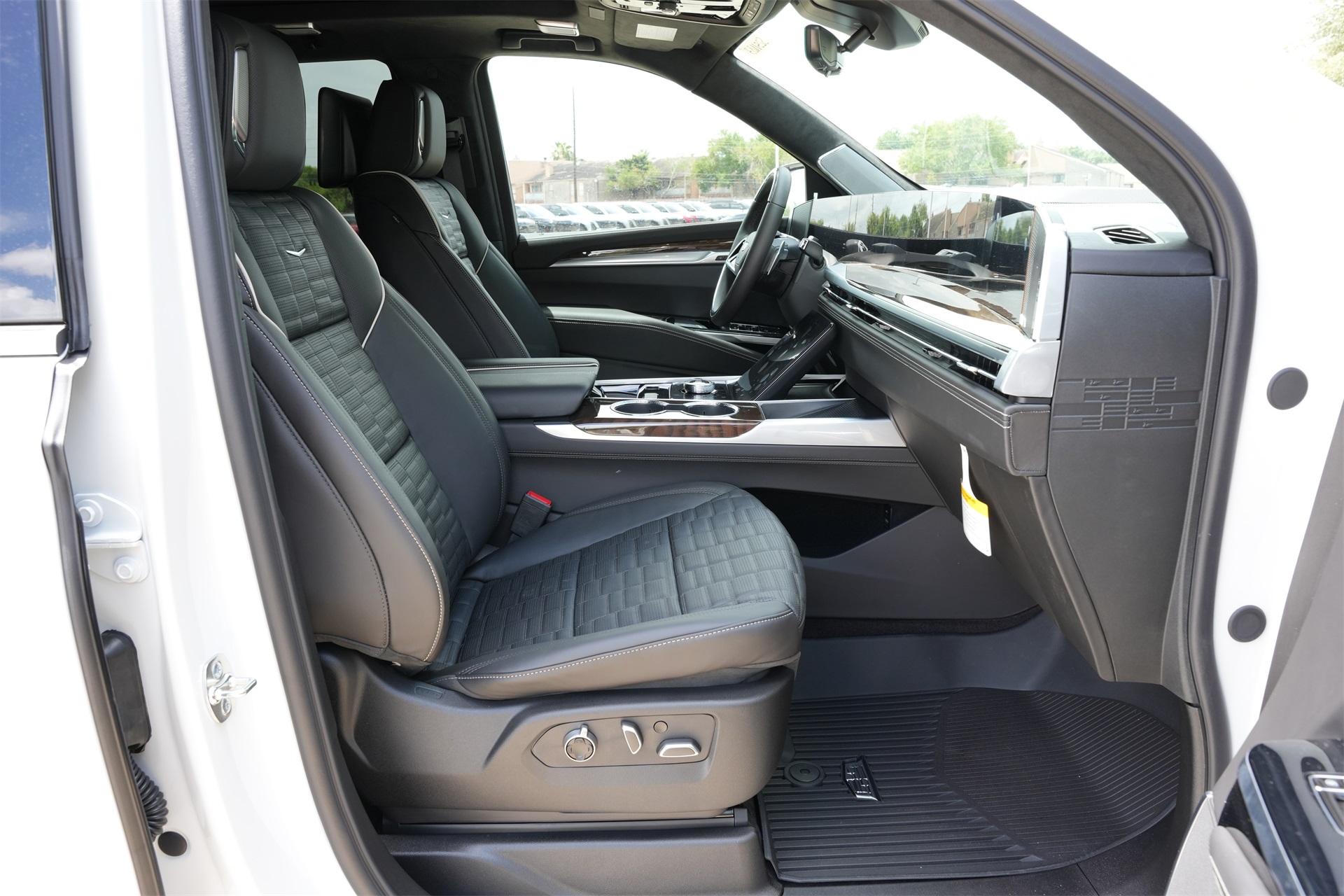 2025 Cadillac Escalade Premium Luxury Platinum White at Tom Peacock Cadillac