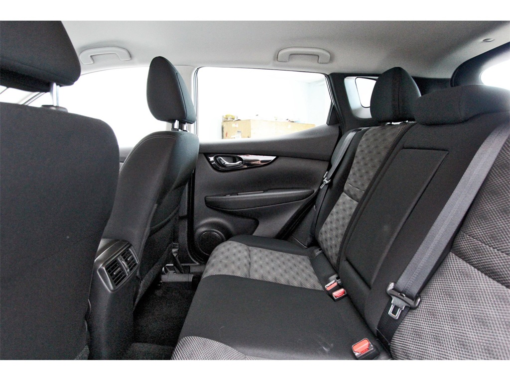 2022 Nissan Rogue Sport SV White at Central Houston Nissan