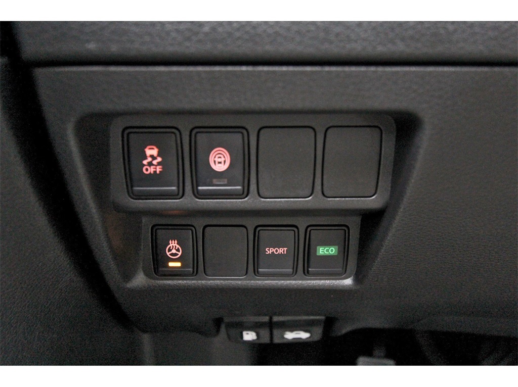 2022 Nissan Rogue Sport SV White at Central Houston Nissan