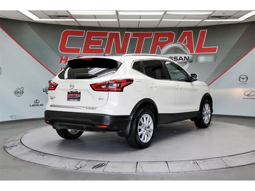 2022 Nissan Rogue Sport SV White at Central Houston Nissan