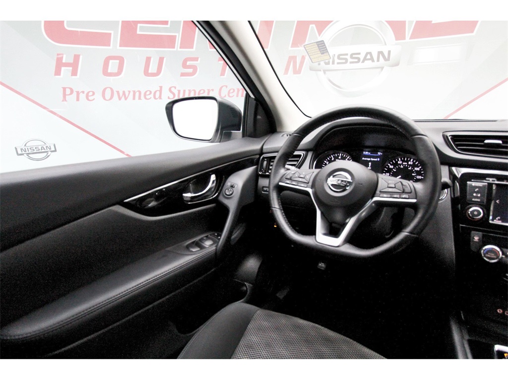 2022 Nissan Rogue Sport SV White at Central Houston Nissan