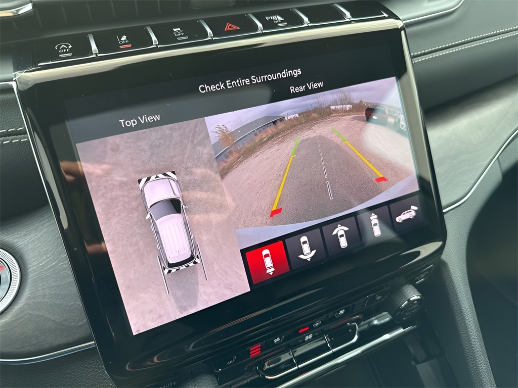 2025 Jeep Grand Cherokee