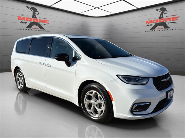 2024 Chrysler Pacifica Limited FWD