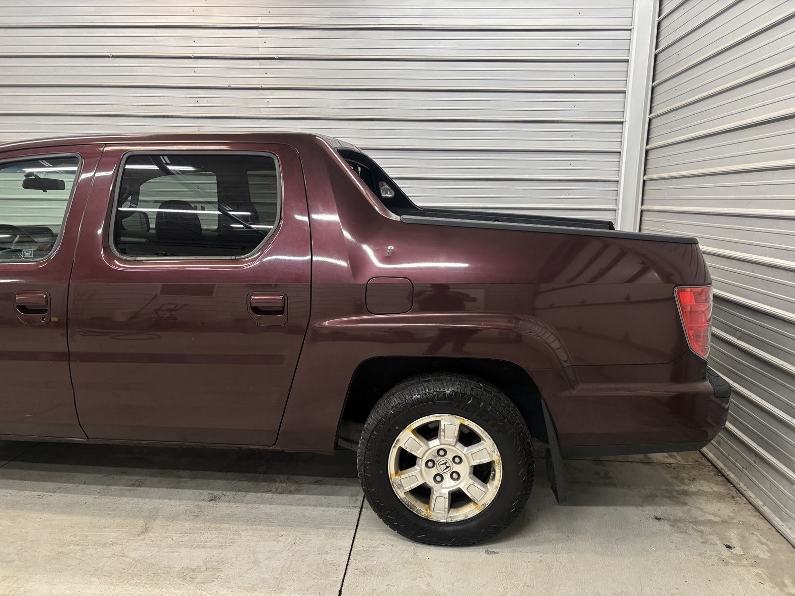 2010 Honda Ridgeline RTS photo 5