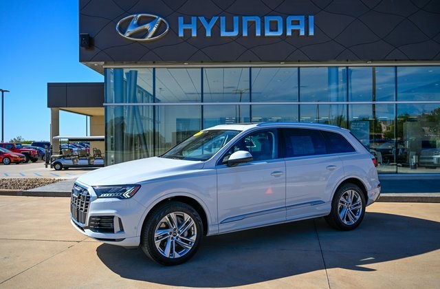2024 Audi Q7 55 Premium Plus