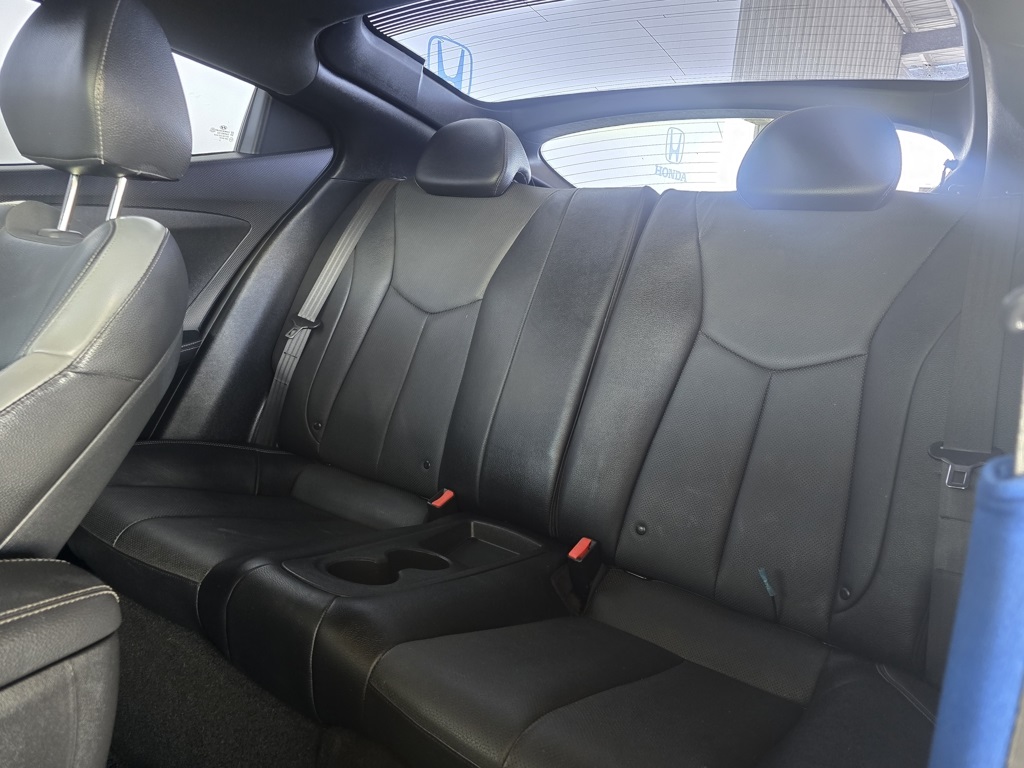 Thumbnail: 2017 Hyundai Veloster - 12