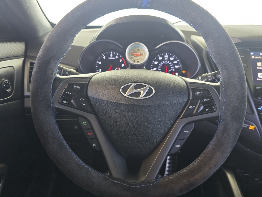 Thumbnail: 2017 Hyundai Veloster - 31