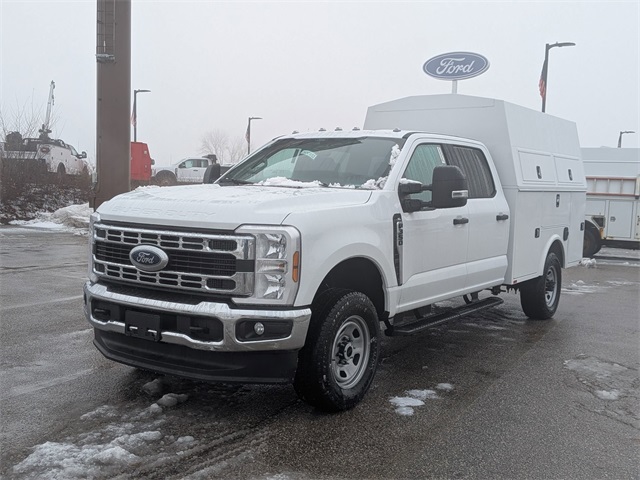 2026 Ford F-350 Super Duty Chassis