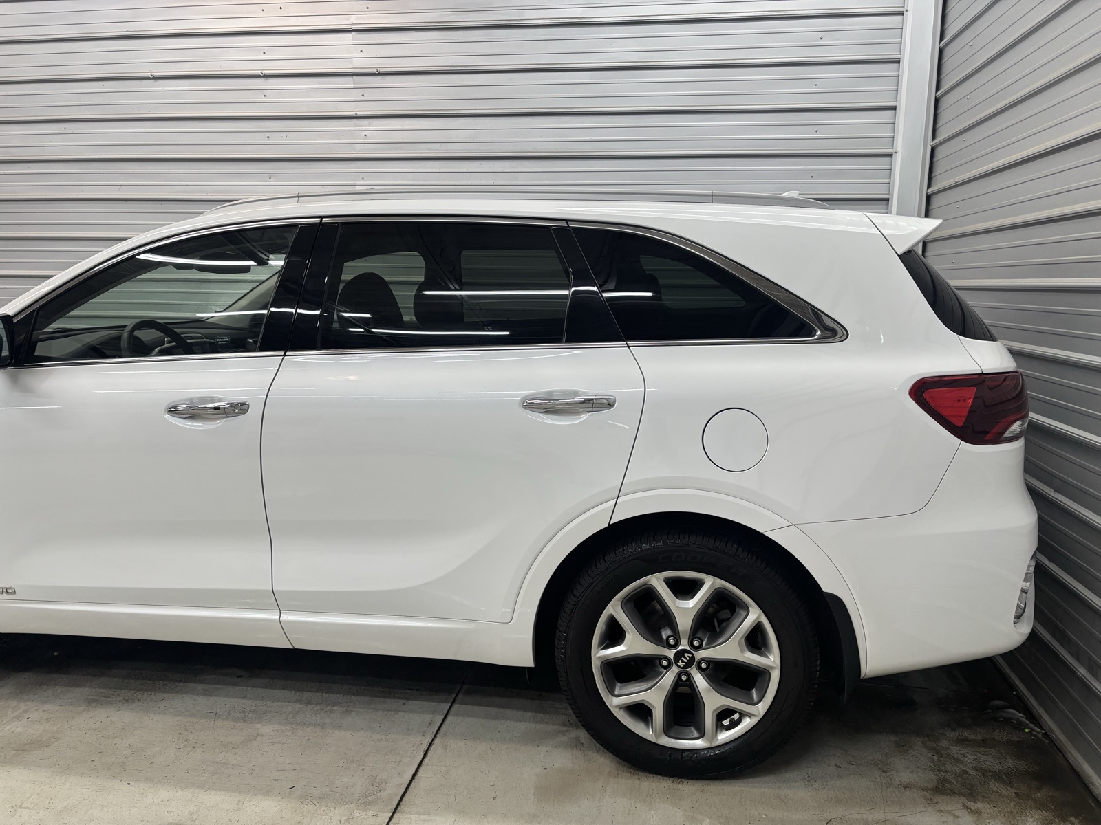 2015 Porsche Cayenne Turbo photo 12