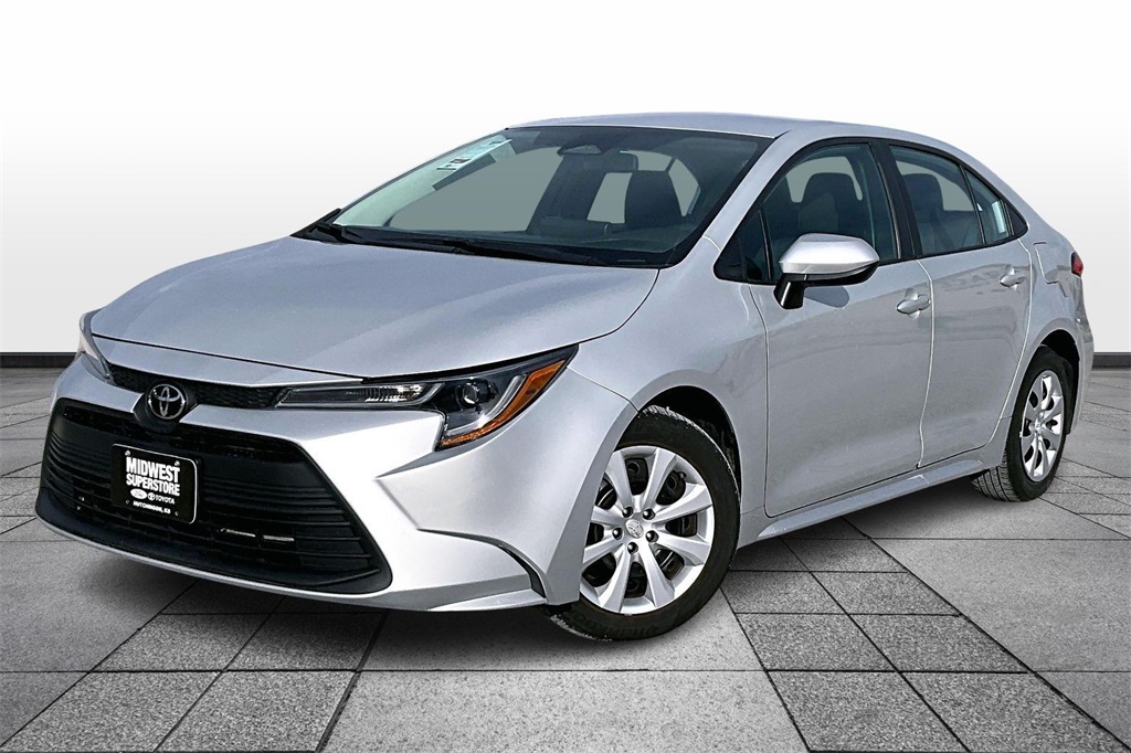 2024 Toyota Corolla LE FWD