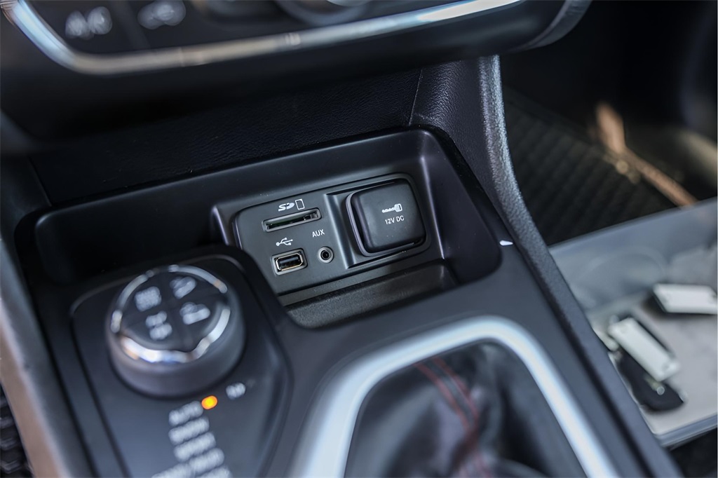 Used Car 2018 Jeep Cherokee  Trailhawk For Sale Under $20,000 In Austin, Texas