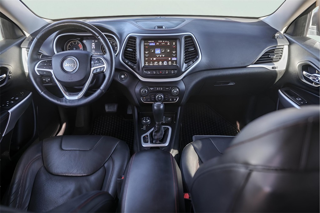 Used Car 2018 Jeep Cherokee  Trailhawk For Sale Under $20,000 In Austin, Texas