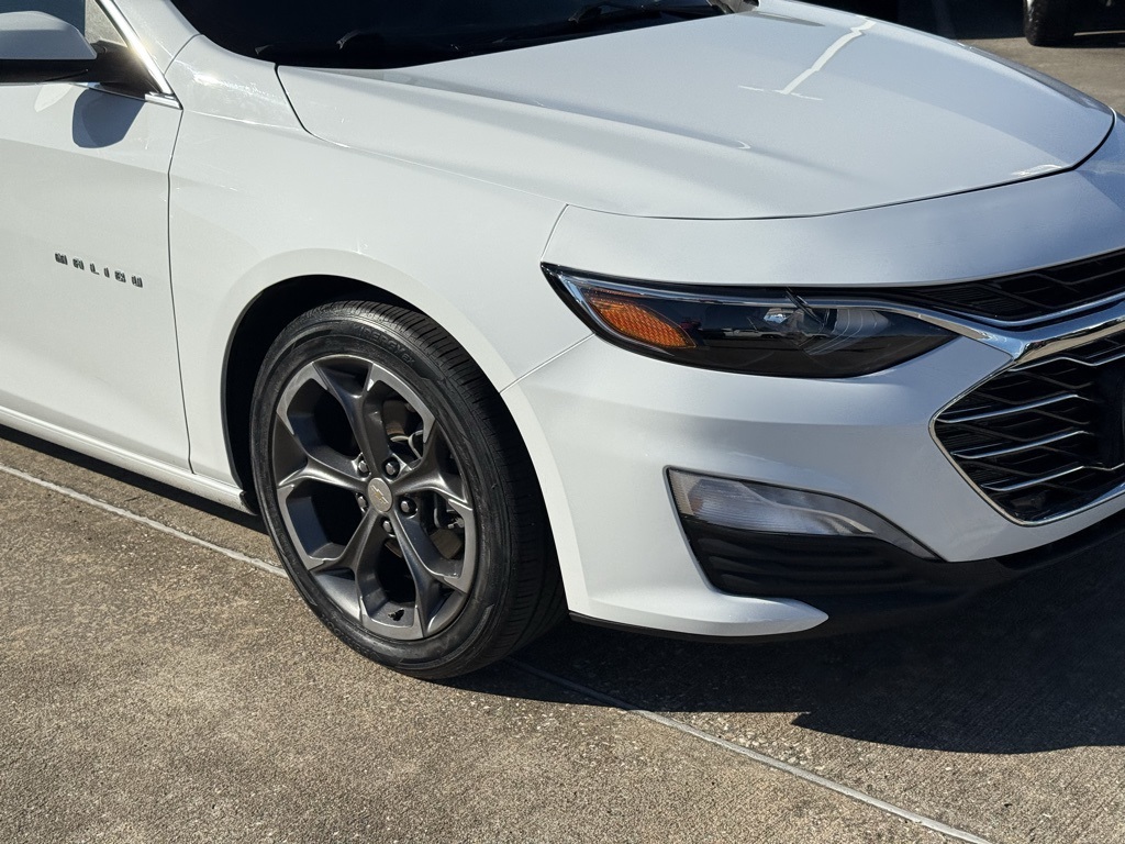 2023 Chevrolet Malibu LT - 5