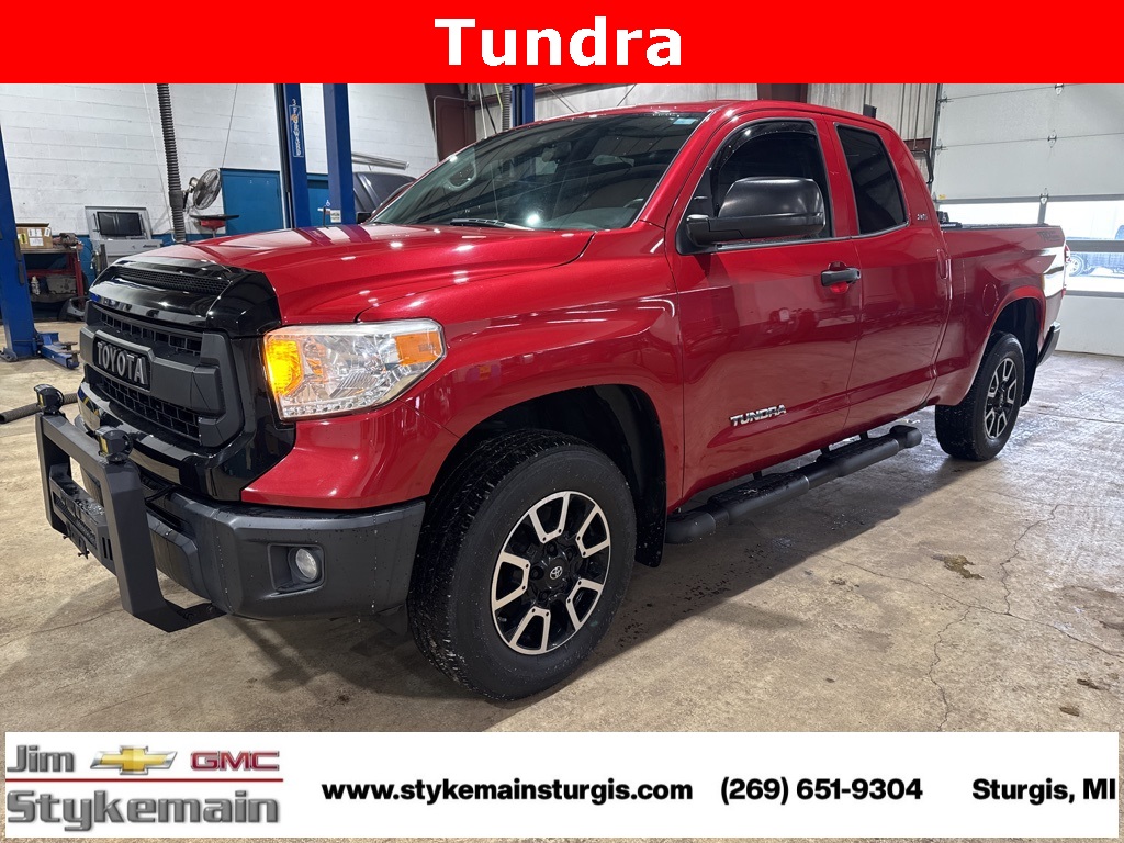 2017 Toyota Tundra SR5 Double Cab 4.6L 4WD