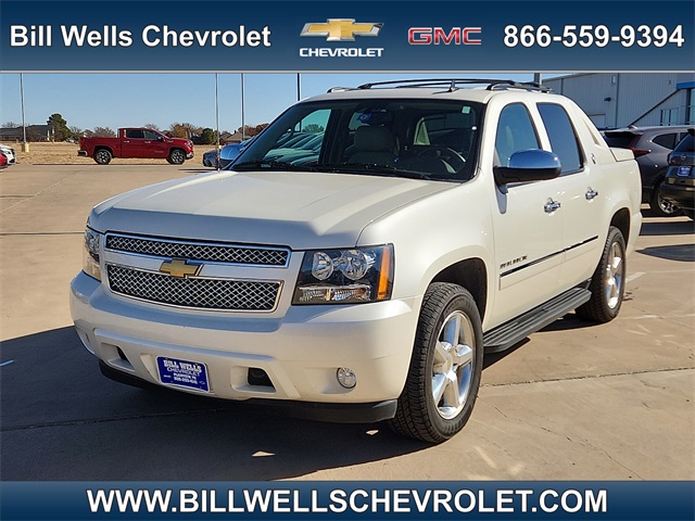 Used Car 2013 Chevrolet Avalanche 1500  Ltz For Sale Under $25,000 In Plainview, Texas