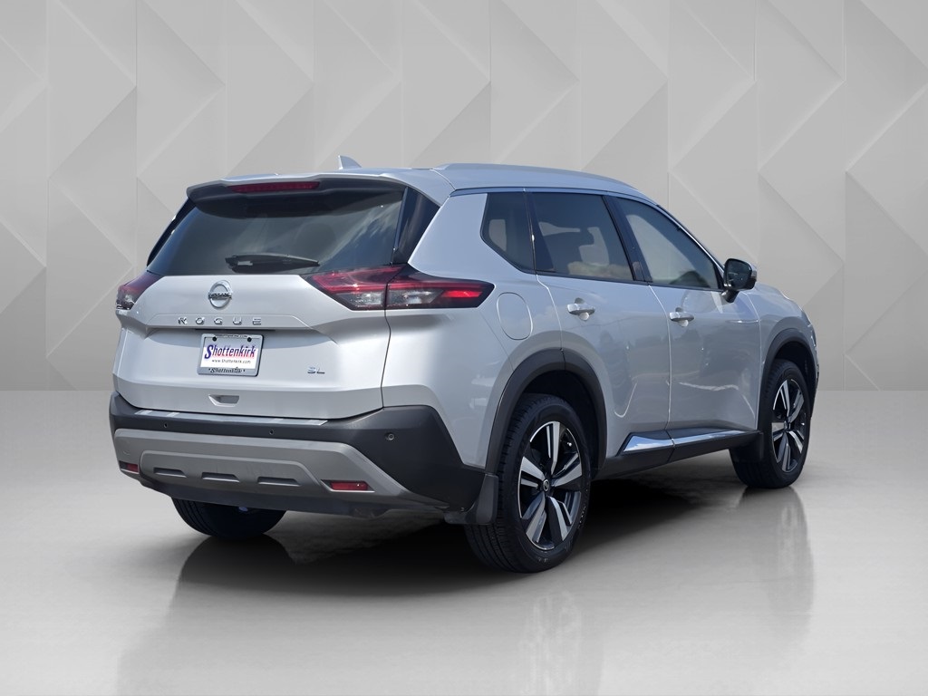 2021 Nissan Rogue SL - 6
