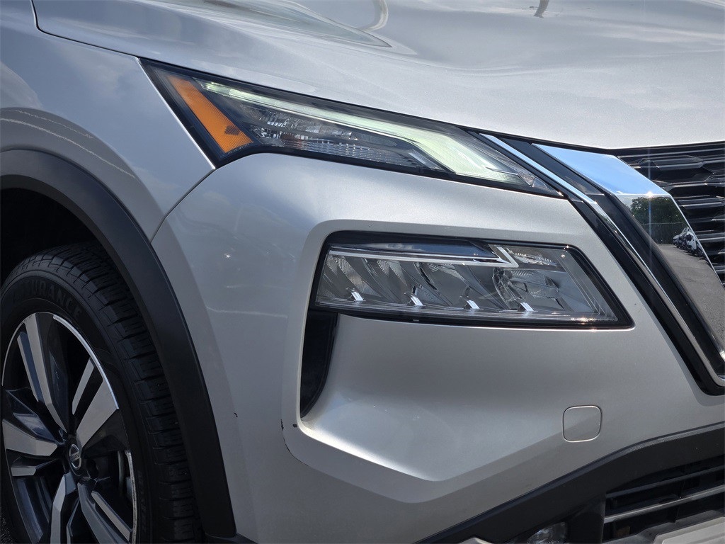 2021 Nissan Rogue SL - 8