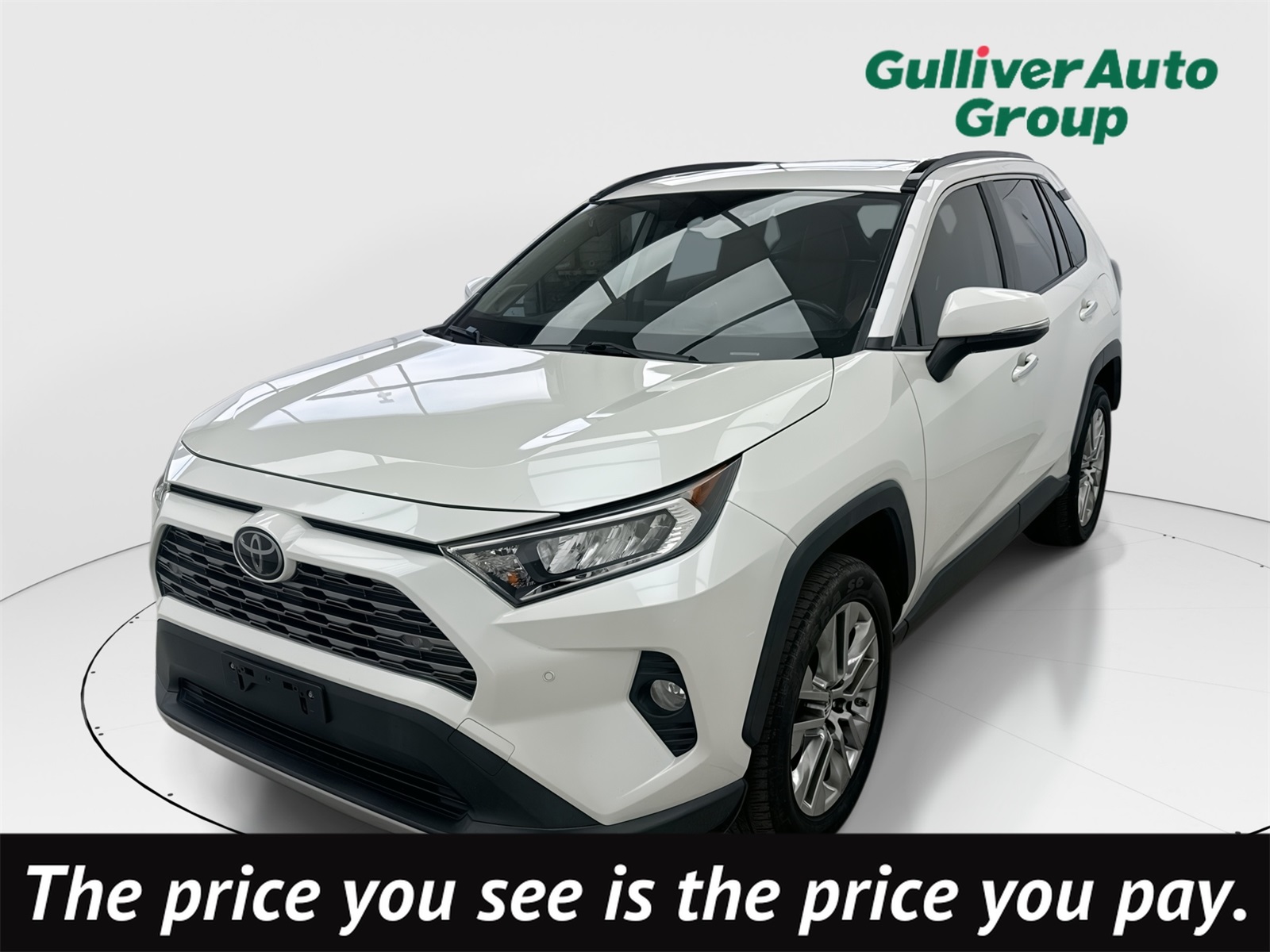 2019 Toyota RAV4 Limited's photo