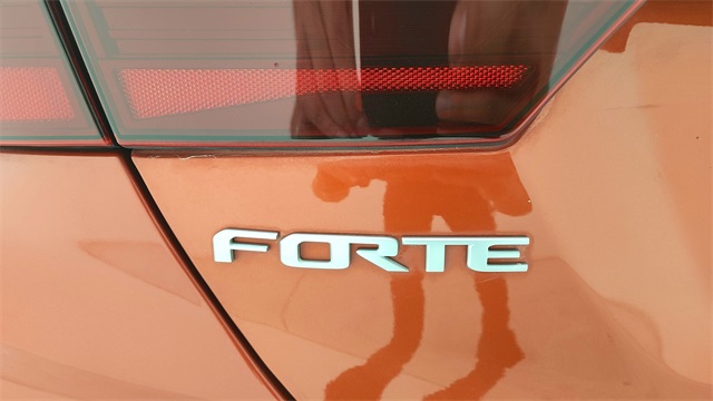 2022 Kia Forte LXS Orange at AutoSavvy Houston Southwest