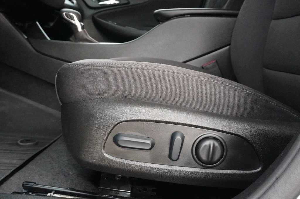 Used Car 2025 Chevrolet Malibu  Rs For Sale Under $25,000 In Weatherford, Texas