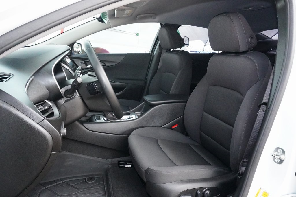 Used Car 2025 Chevrolet Malibu  Rs For Sale Under $25,000 In Weatherford, Texas