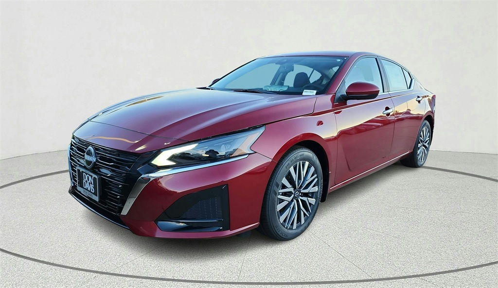 2025 Nissan Altima