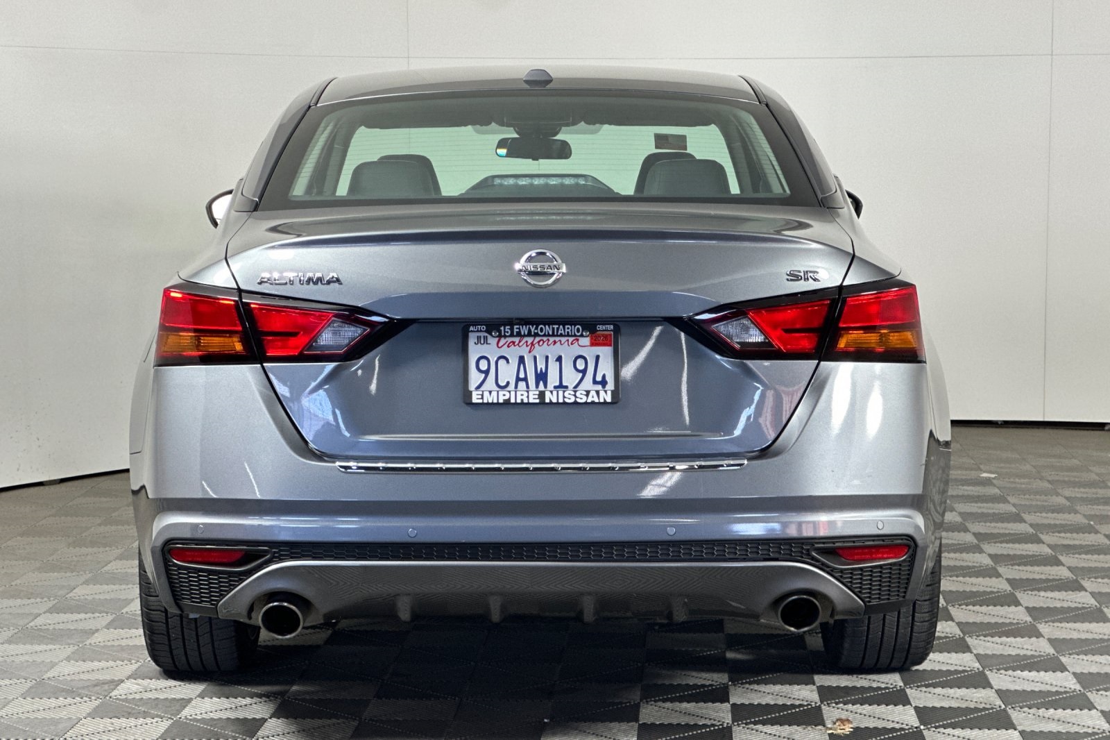 2022 Nissan Altima 2.5 SR photo 4