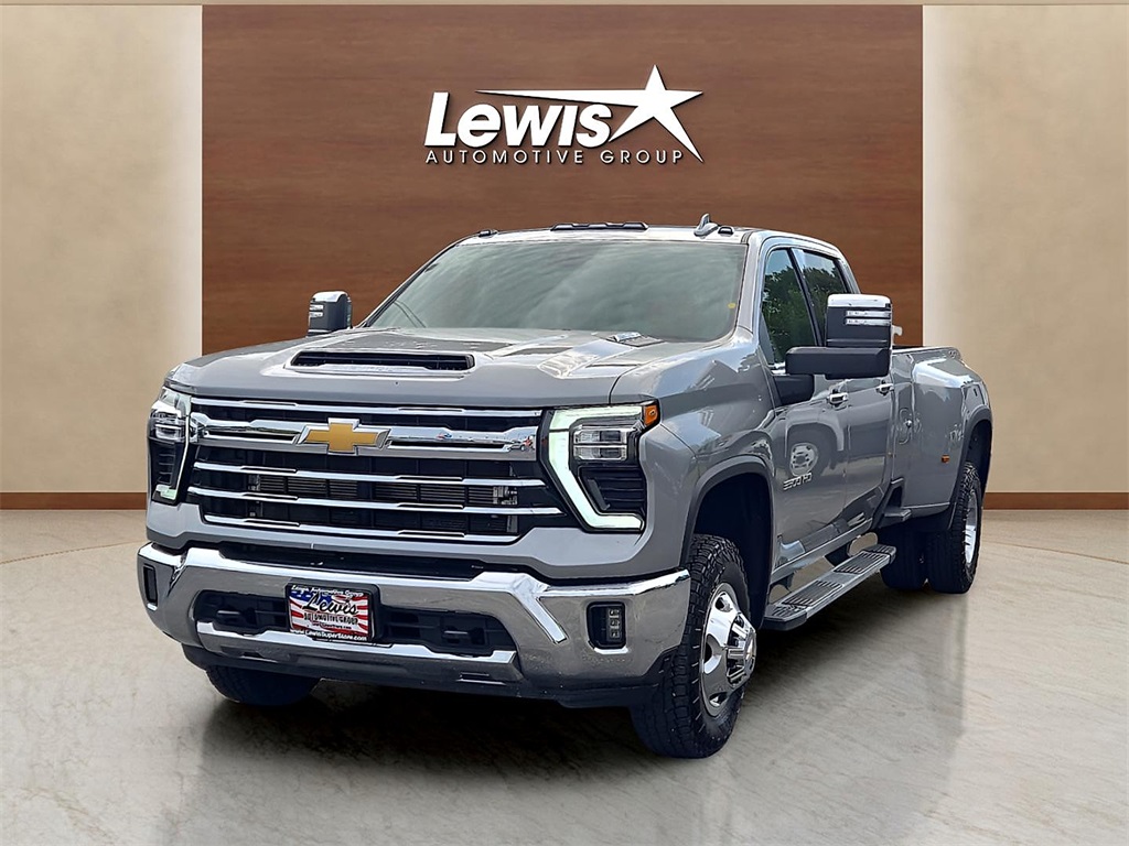 Used 2024 Chevrolet Silverado 3500HD For Sale in Farmington, AR