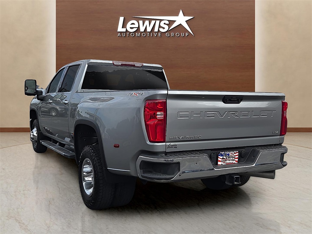 Used 2024 Chevrolet Silverado 3500HD For Sale in Farmington, AR
